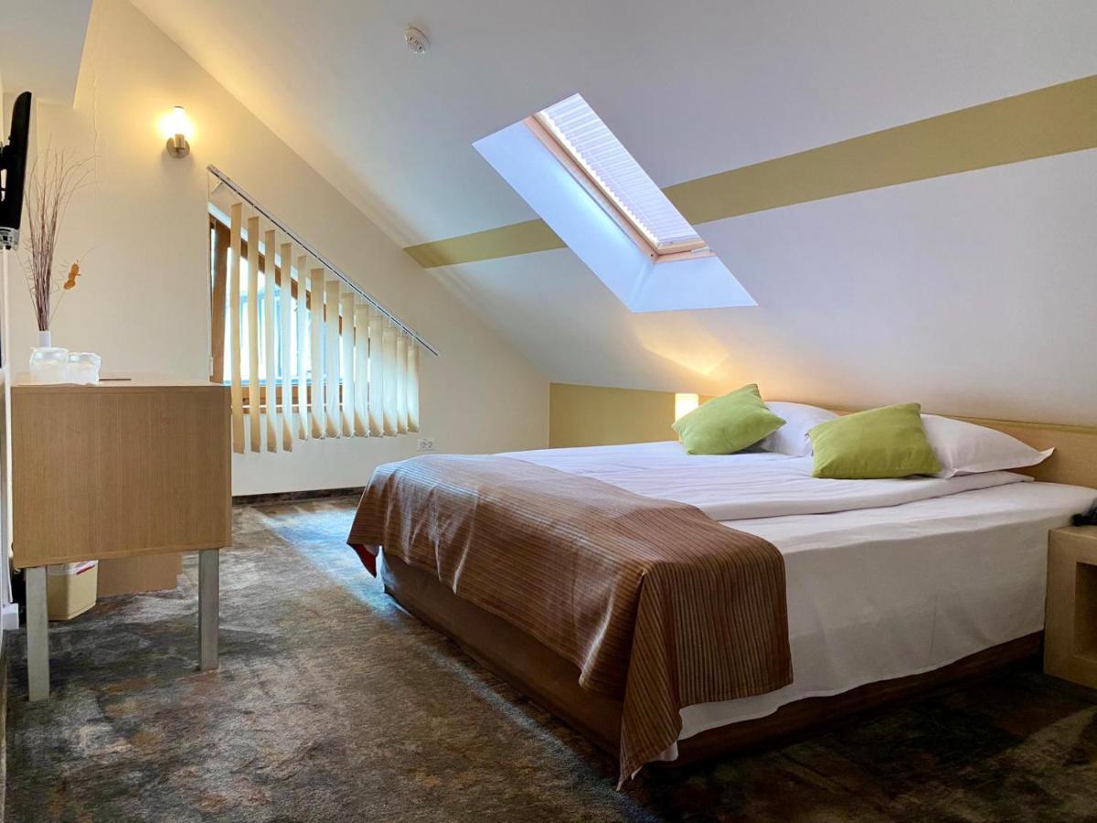Hotel Escalade Brassópojána Kültér fotó