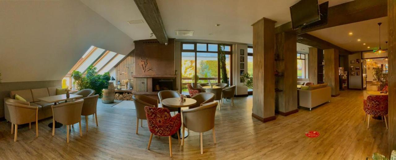 Hotel Escalade Brassópojána Kültér fotó