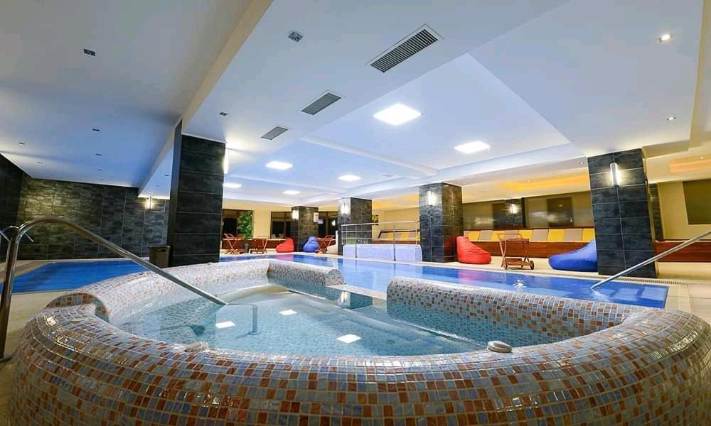 Hotel Escalade Brassópojána Kültér fotó