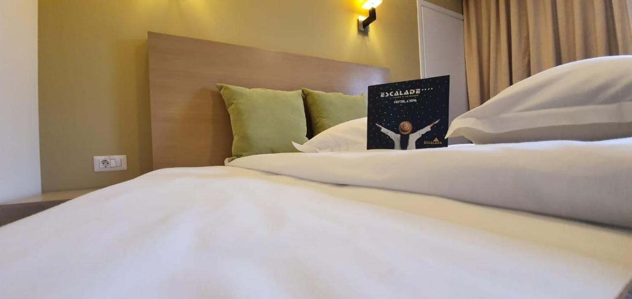 Hotel Escalade Brassópojána Kültér fotó
