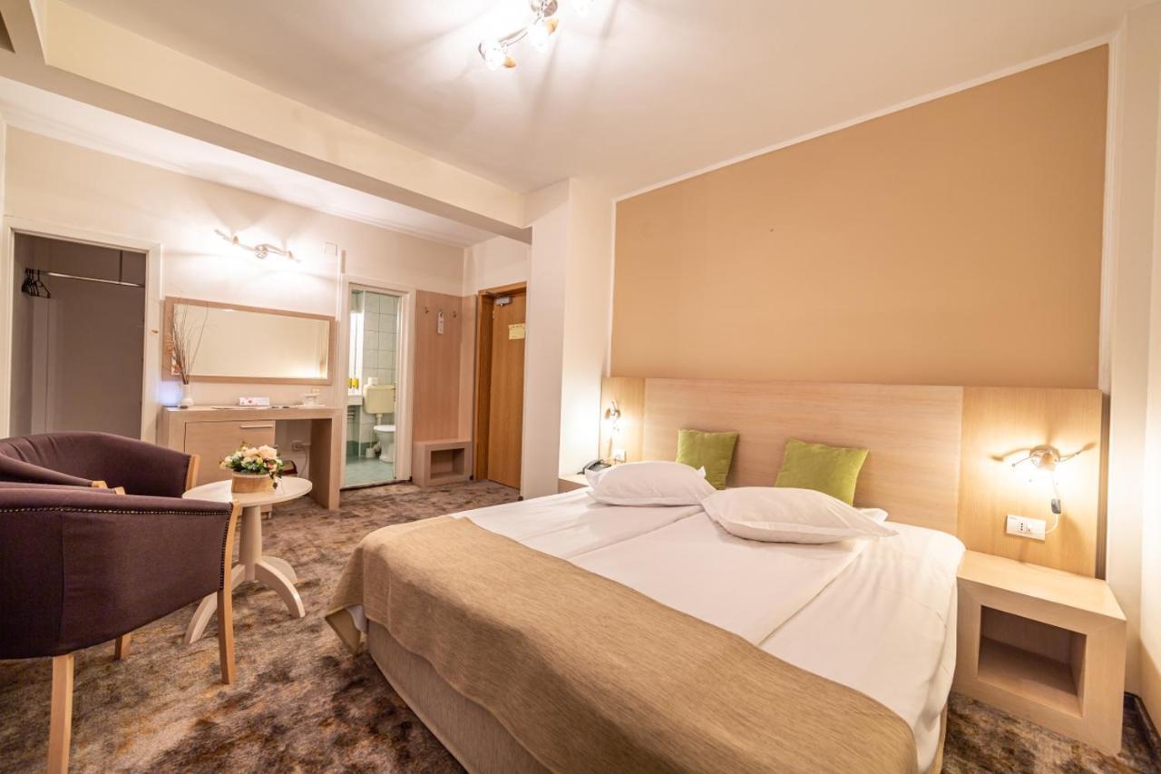 Hotel Escalade Brassópojána Kültér fotó