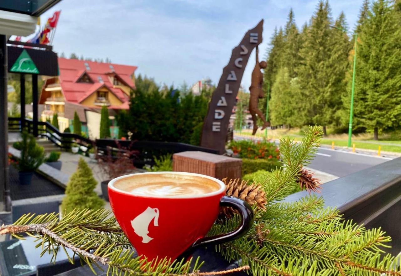 Hotel Escalade Brassópojána Kültér fotó